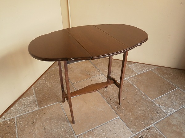 エドワーディアンペンブロークテーブル